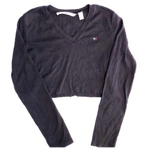 Vintage cropped Tommy Hilfiger long sleeve!